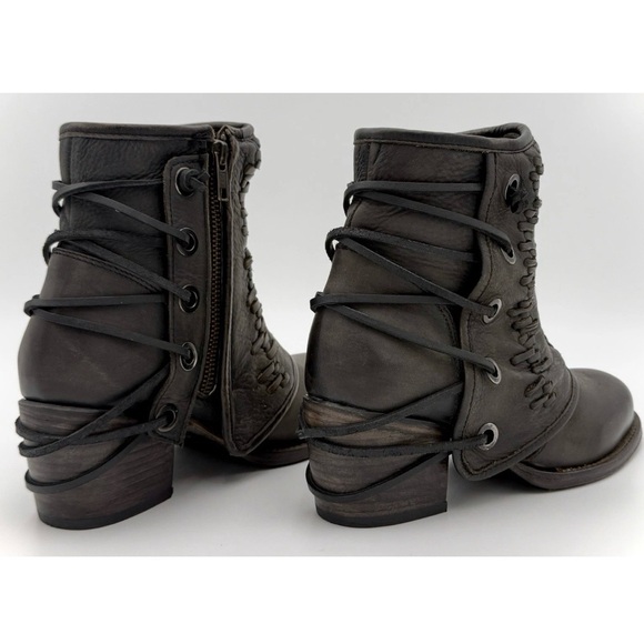 Freebird Cedrick | Black | Sz 8 - Women’s Leather Booties EUC - Picture 8 of 11